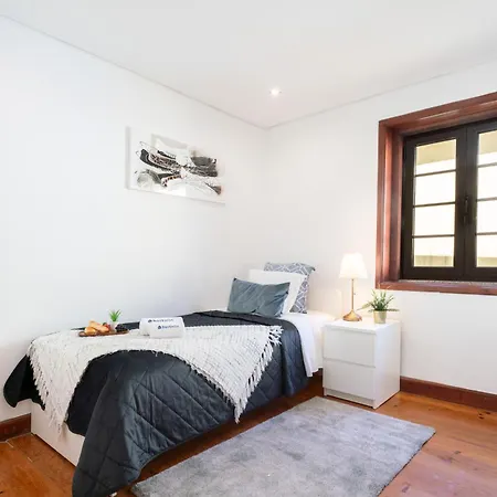 Host Wise - Charming Spacious Duplex House Dom wakacyjny São Mamede de Infesta