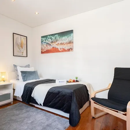 Host Wise - Charming Spacious Duplex House